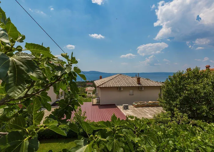 Appartamento Charmantes Nur 650 Meter Zum Mit Meerblick, Bbq-bereich, Privatparkplatz