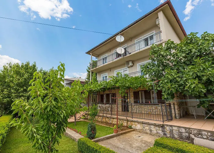 Charmantes Nur 650 Meter Zum Mit Meerblick, Bbq-bereich, Privatparkplatz Appartamento *